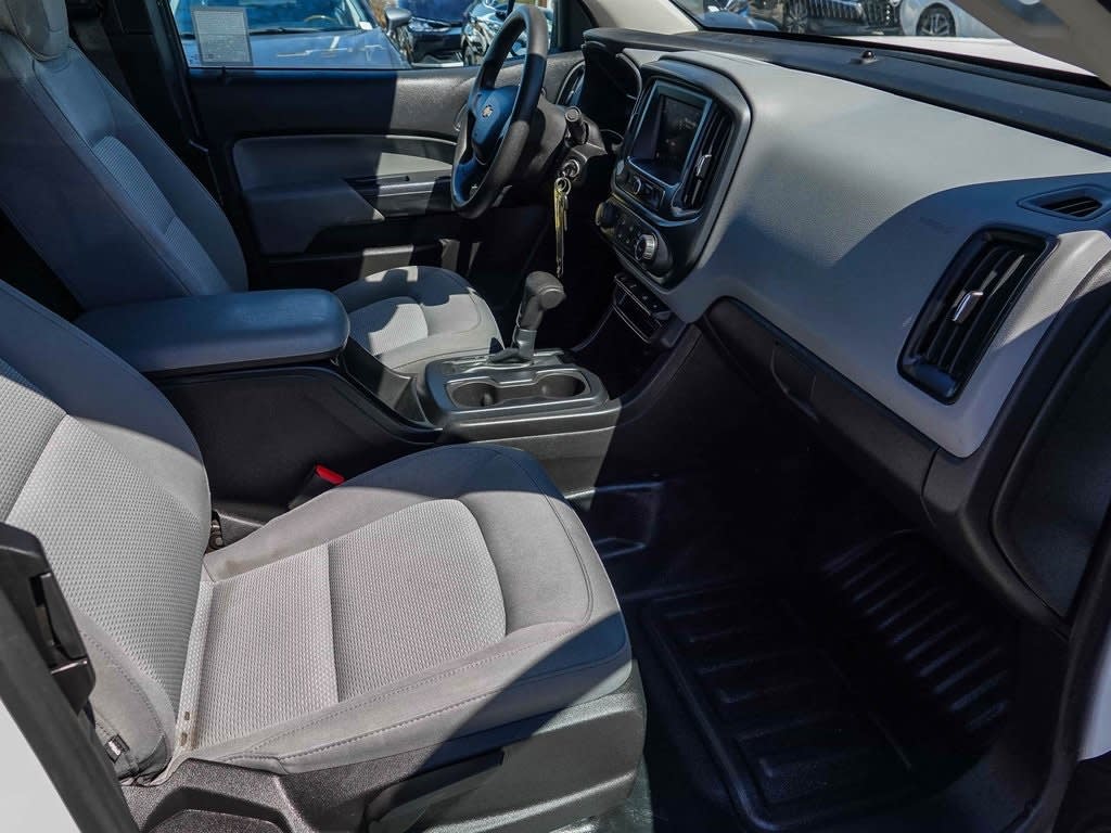 Thumbnail: 2021 Chevrolet Colorado - 9