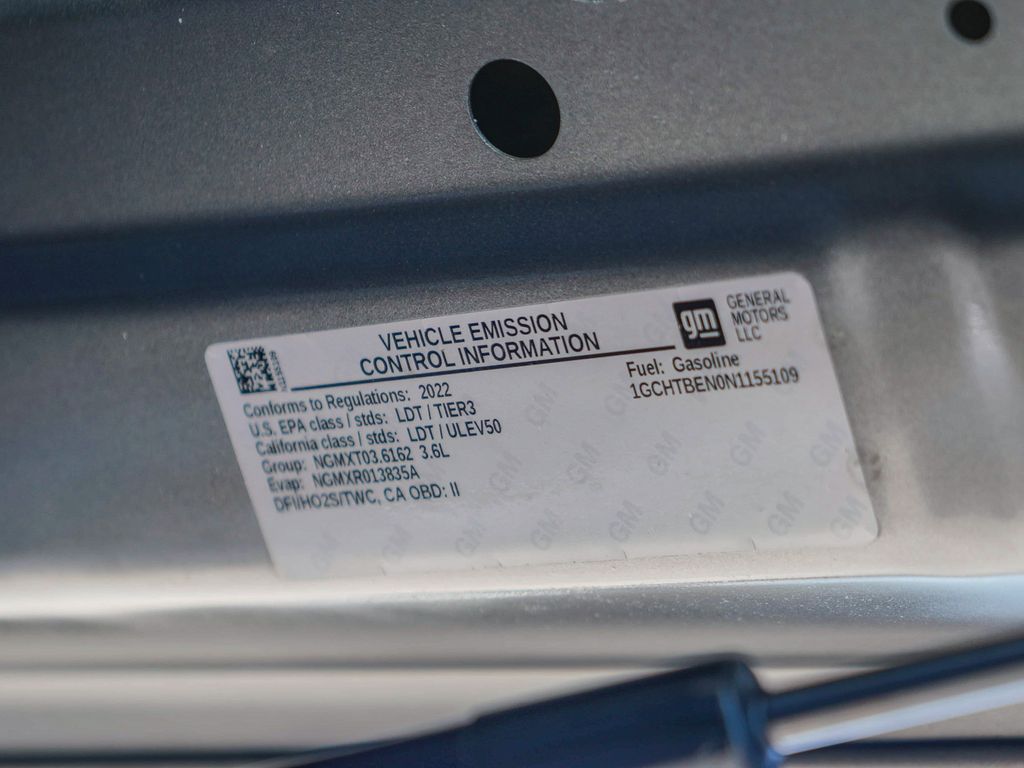 Thumbnail: 2022 Chevrolet Colorado - 16
