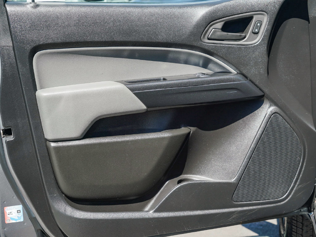 Thumbnail: 2022 Chevrolet Colorado - 13