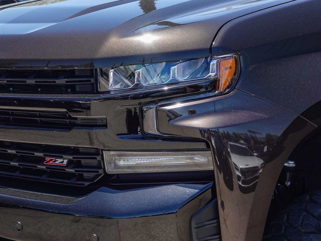 Thumbnail: 2020 Chevrolet Silverado 1500 - 20