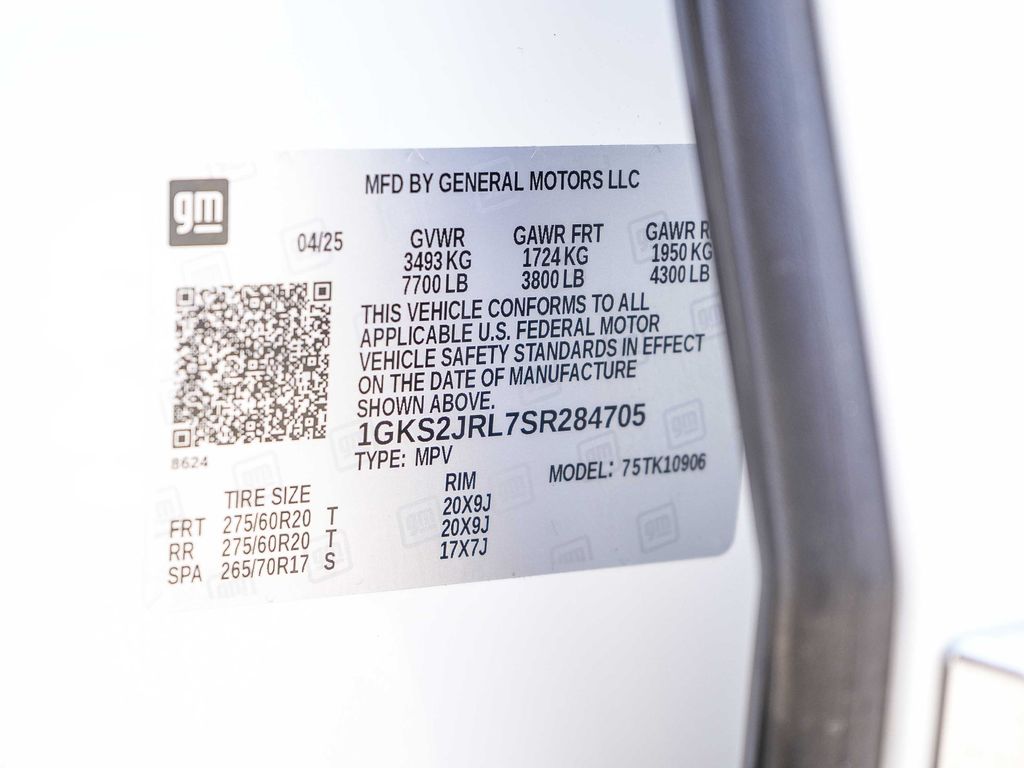 Thumbnail: 2025 GMC Yukon XL - 16