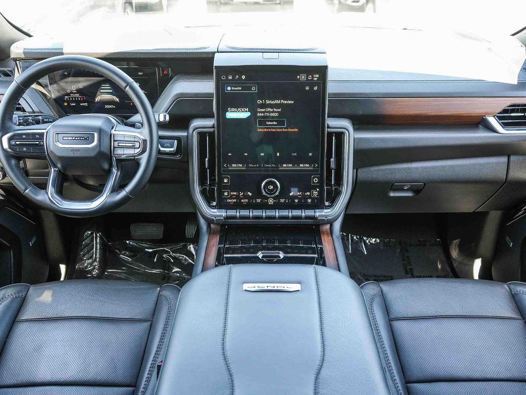 Thumbnail: 2025 GMC Yukon XL - 2