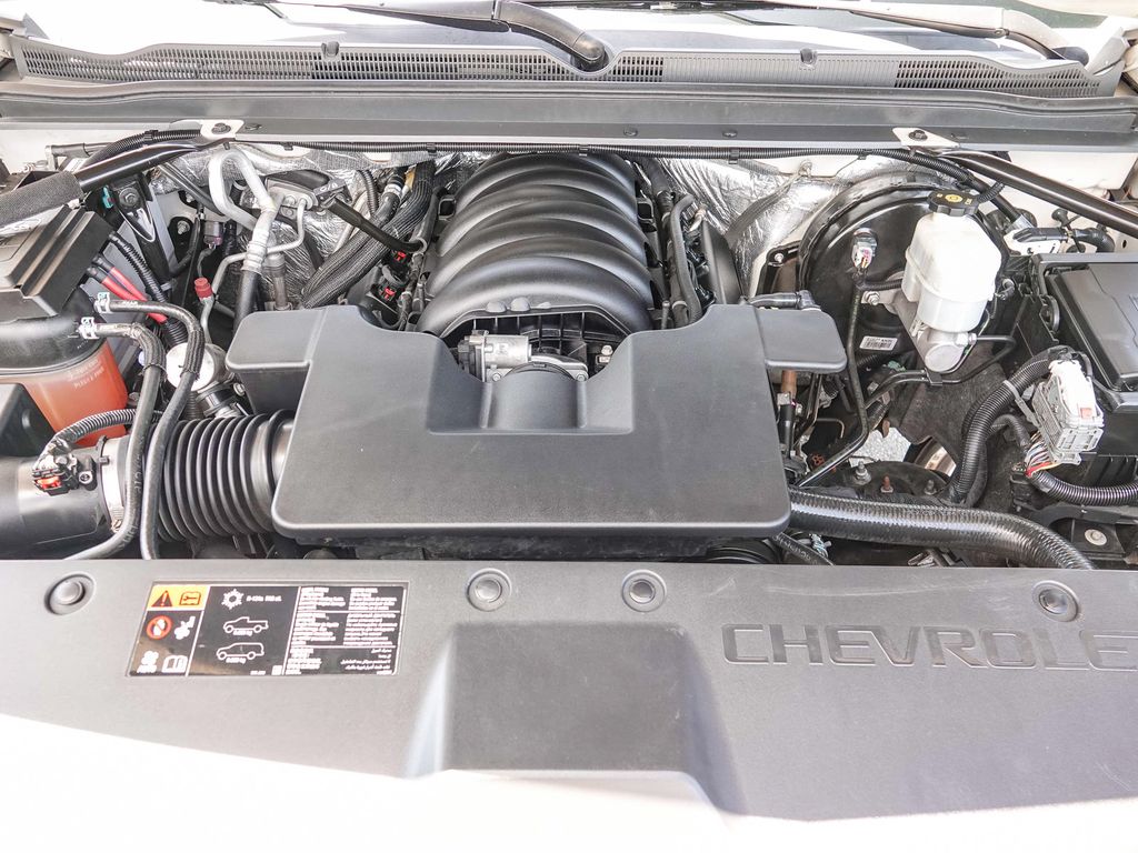 Thumbnail: 2015 Chevrolet Tahoe - 7