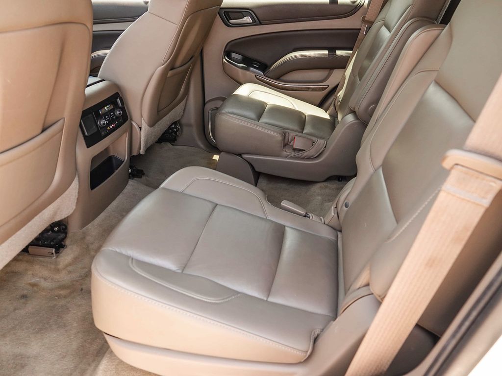 Thumbnail: 2015 Chevrolet Tahoe - 9
