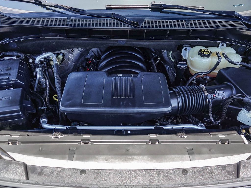 Thumbnail: 2022 Chevrolet Suburban - 7