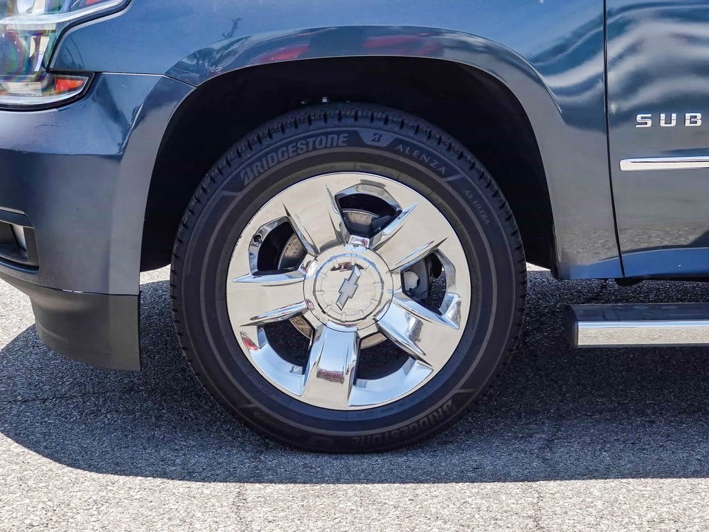 Thumbnail: 2019 Chevrolet Suburban - 7