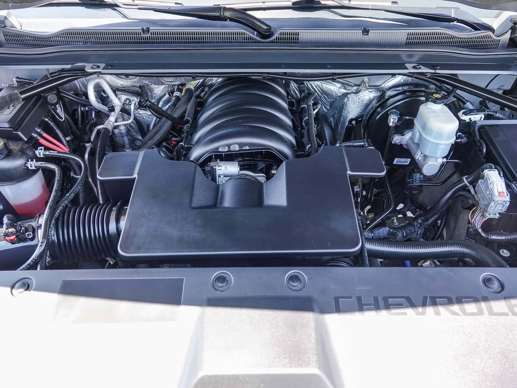 Thumbnail: 2016 Chevrolet Suburban - 7