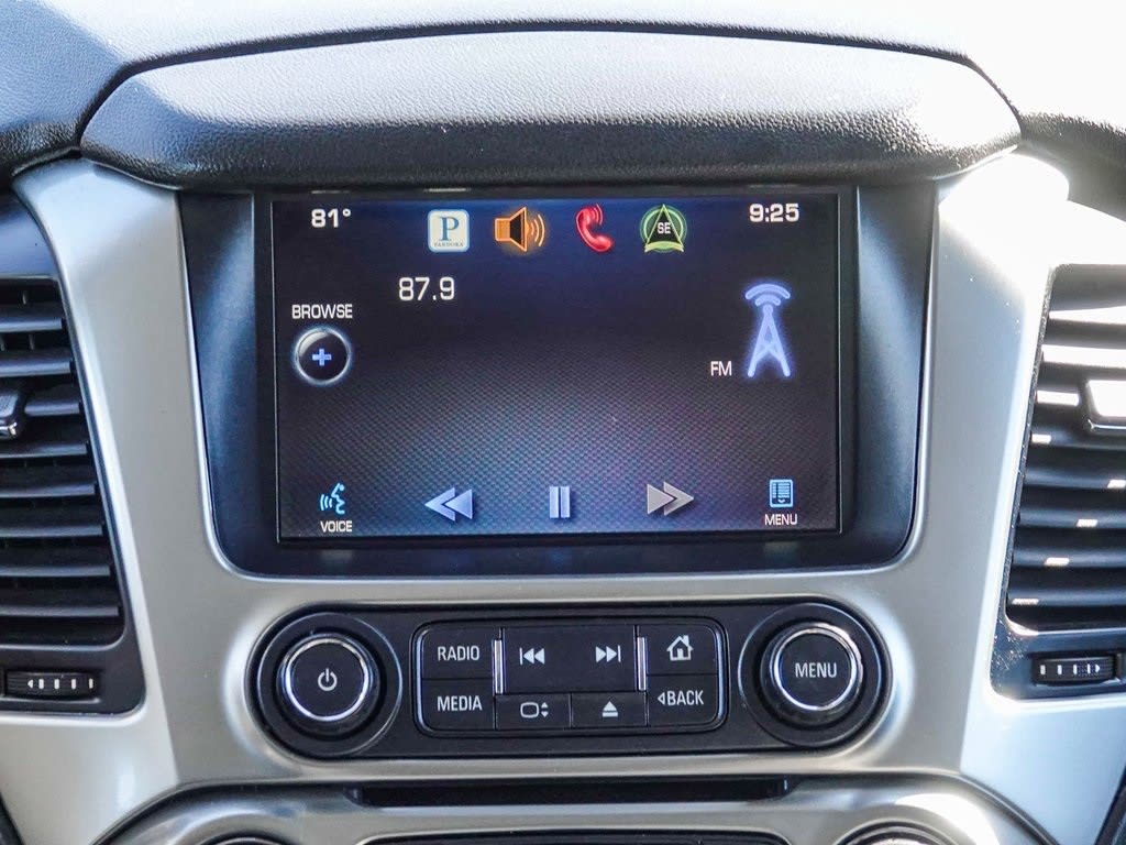 Thumbnail: 2015 Chevrolet Suburban - 22