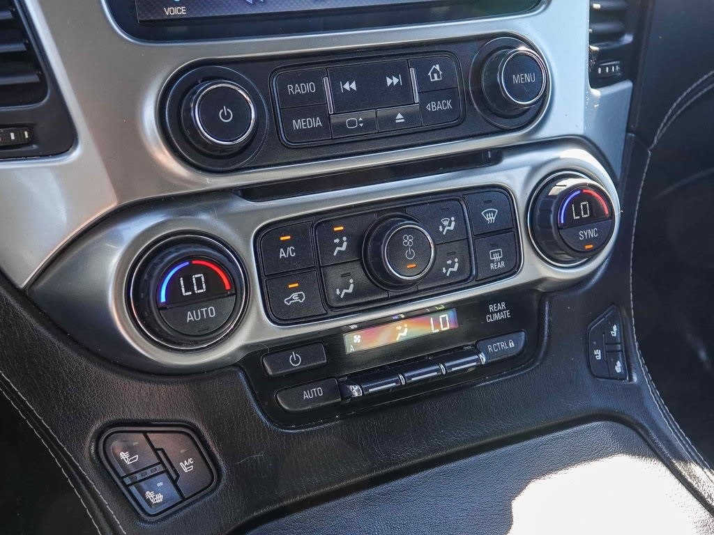 Thumbnail: 2015 Chevrolet Suburban - 26