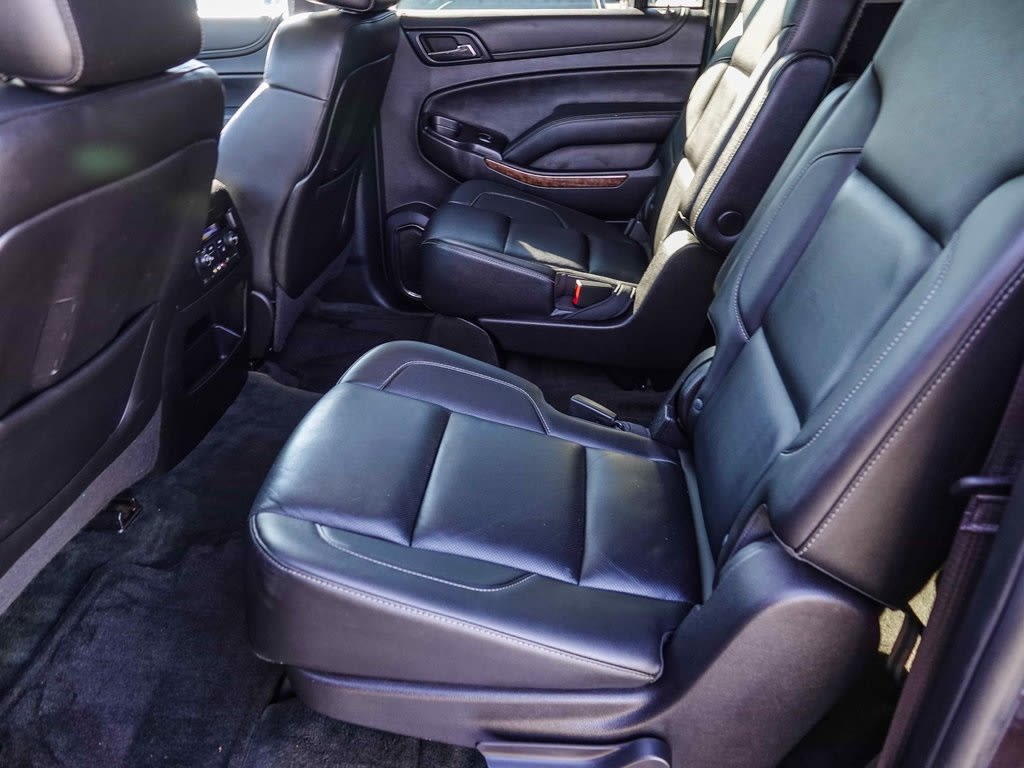 Thumbnail: 2015 Chevrolet Suburban - 12