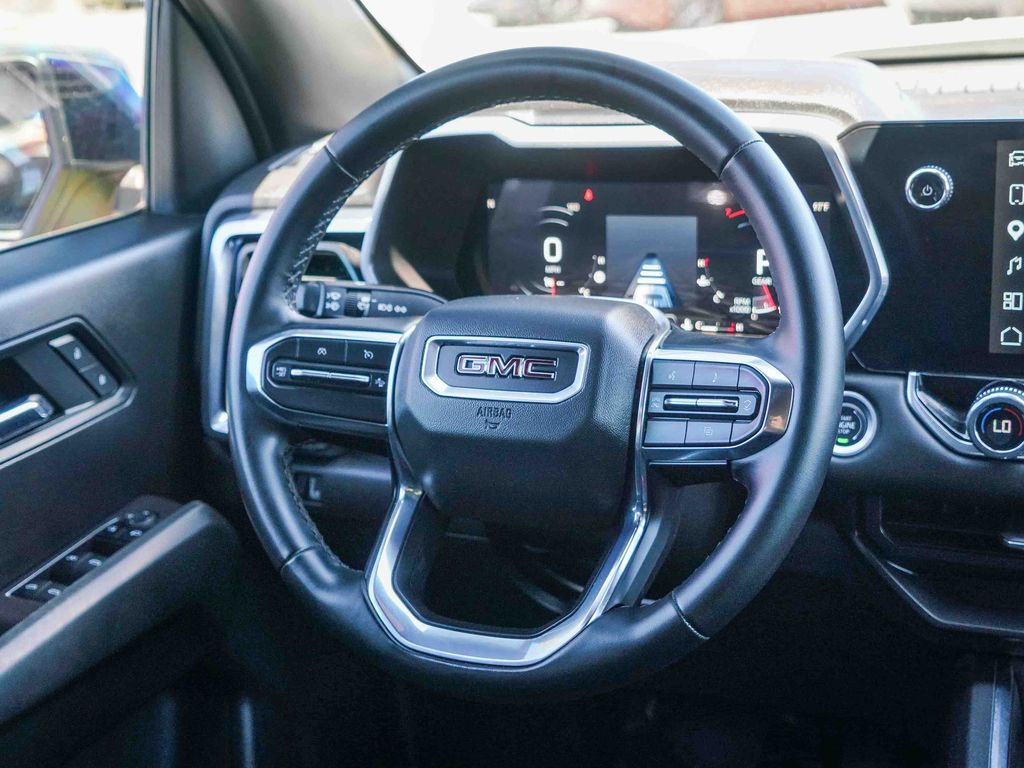 Thumbnail: 2024 GMC Canyon - 8