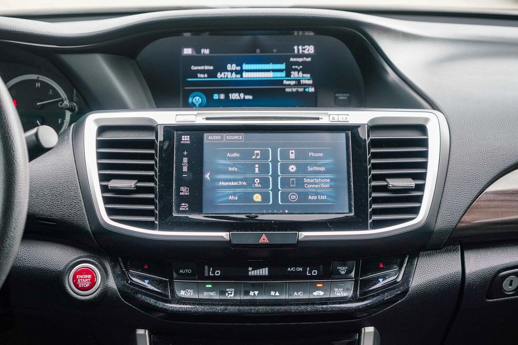 Thumbnail: 2017 Honda Accord - 12