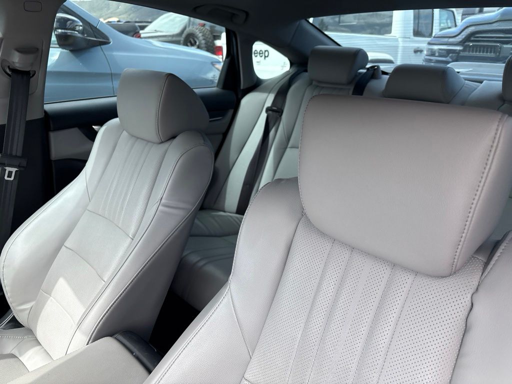 Thumbnail: 2018 Honda Accord - 6