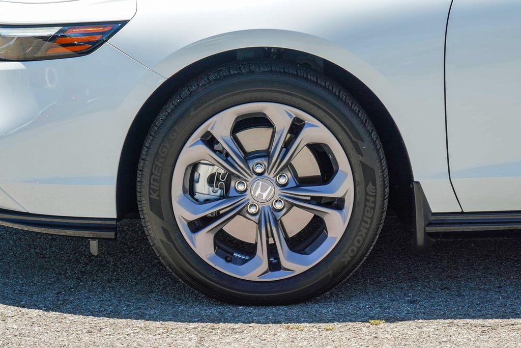 Thumbnail: 2025 Honda Accord - 21