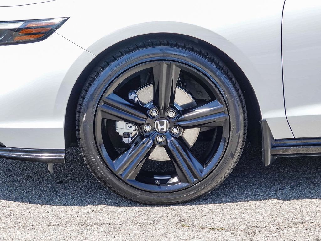 Thumbnail: 2024 Honda Accord - 6