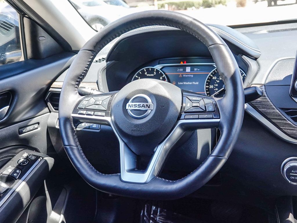 Thumbnail: 2021 Nissan Altima - 8
