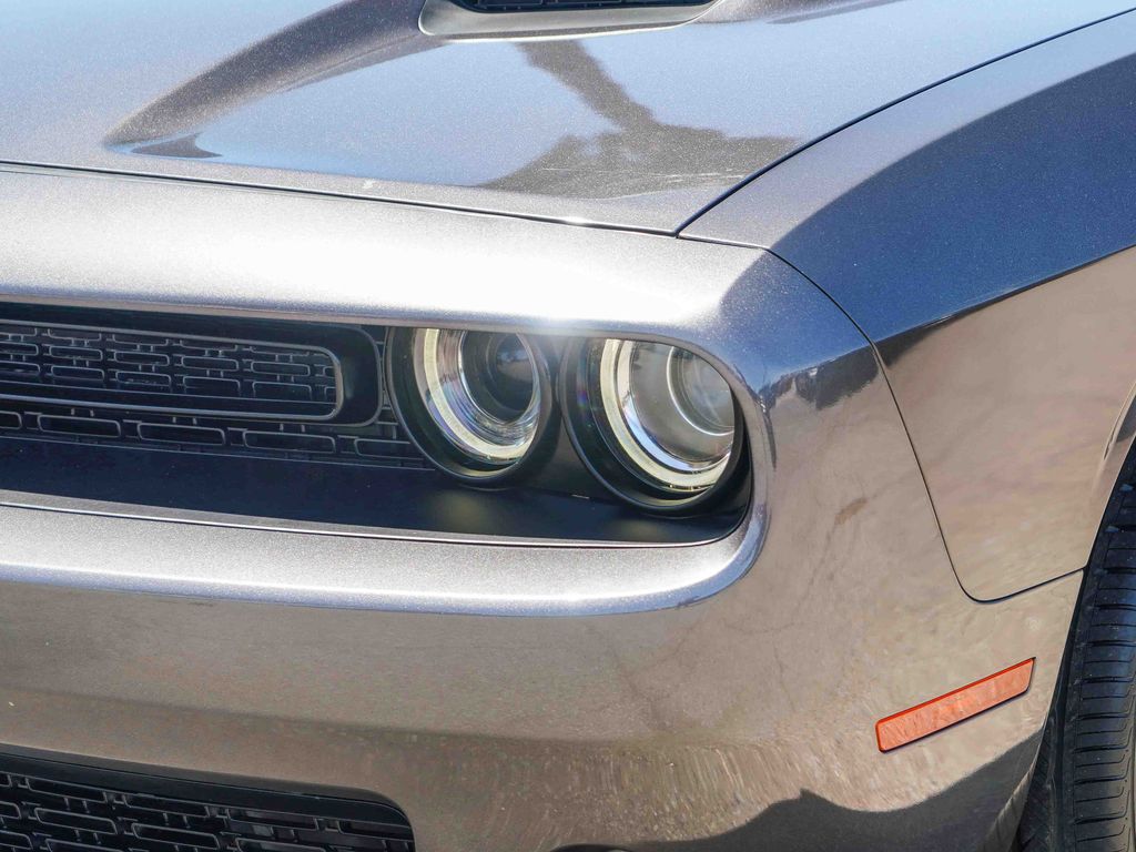 Thumbnail: 2019 Dodge Challenger - 20