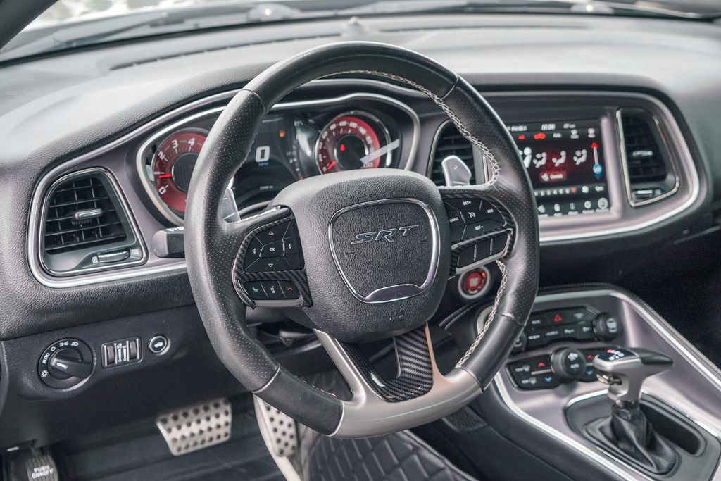 Thumbnail: 2020 Dodge Challenger - 9