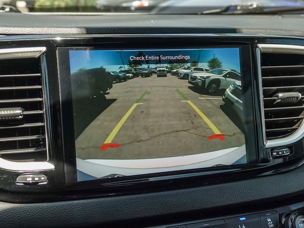 Thumbnail: 2023 Chrysler Pacifica - 26