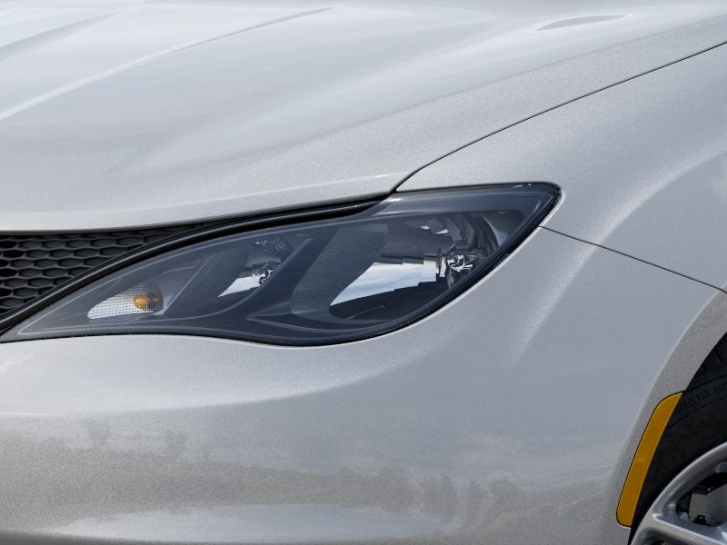 Thumbnail: 2026 Chrysler Voyager - 11
