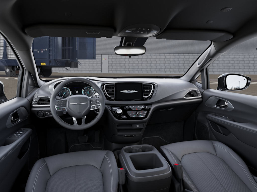Thumbnail: 2026 Chrysler Voyager - 2