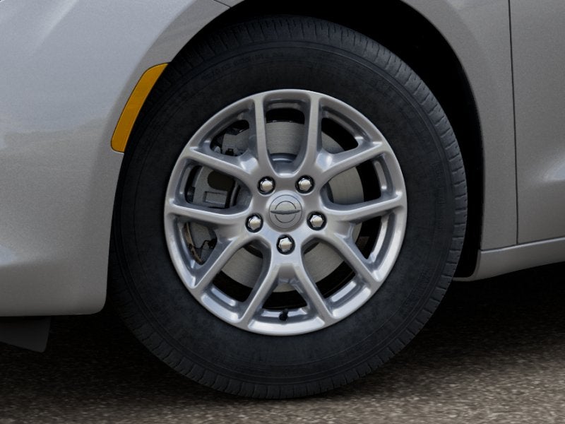 Thumbnail: 2026 Chrysler Voyager - 4