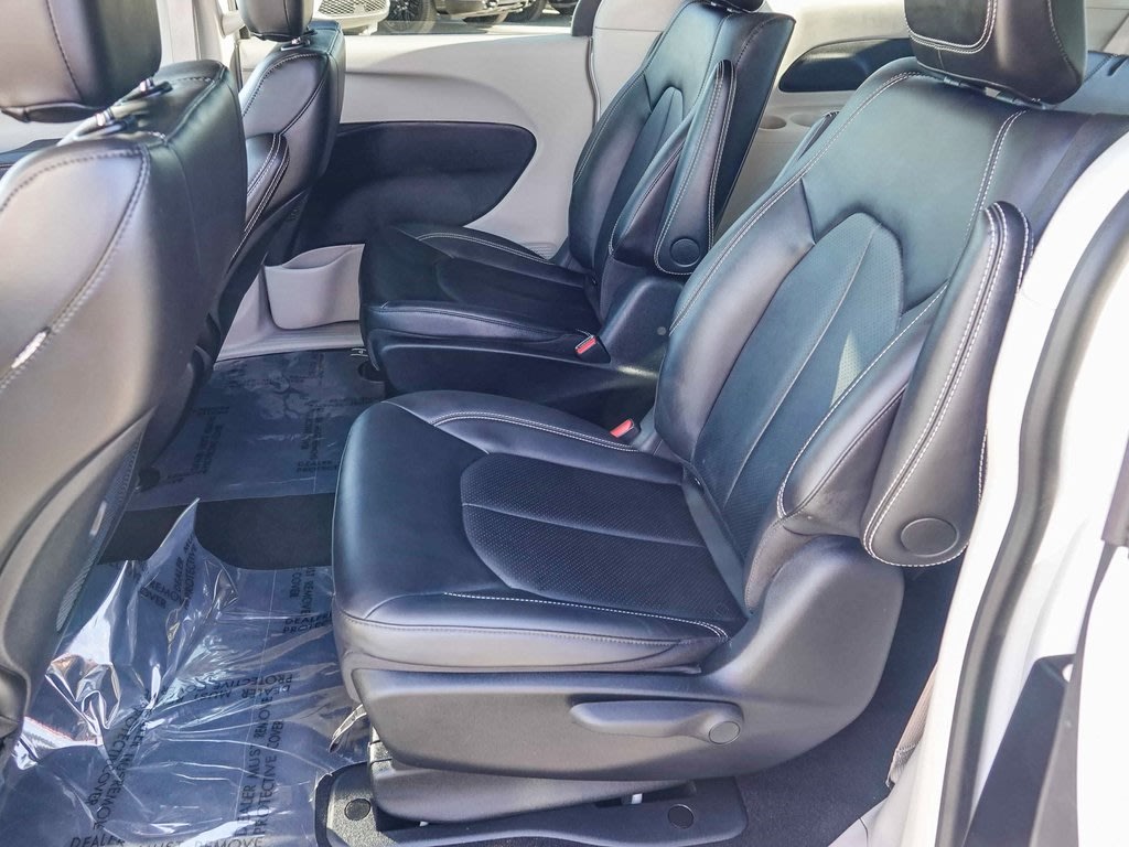 Thumbnail: 2024 Chrysler Pacifica - 11