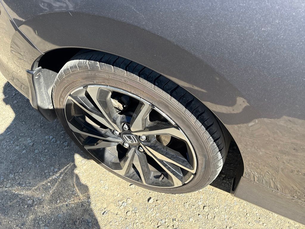 Thumbnail: 2019 Honda Civic - 10