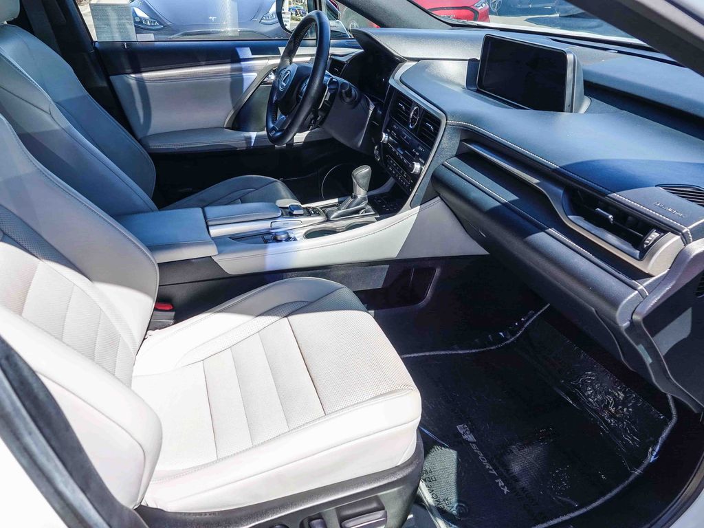 Thumbnail: 2016 Lexus RX - 10