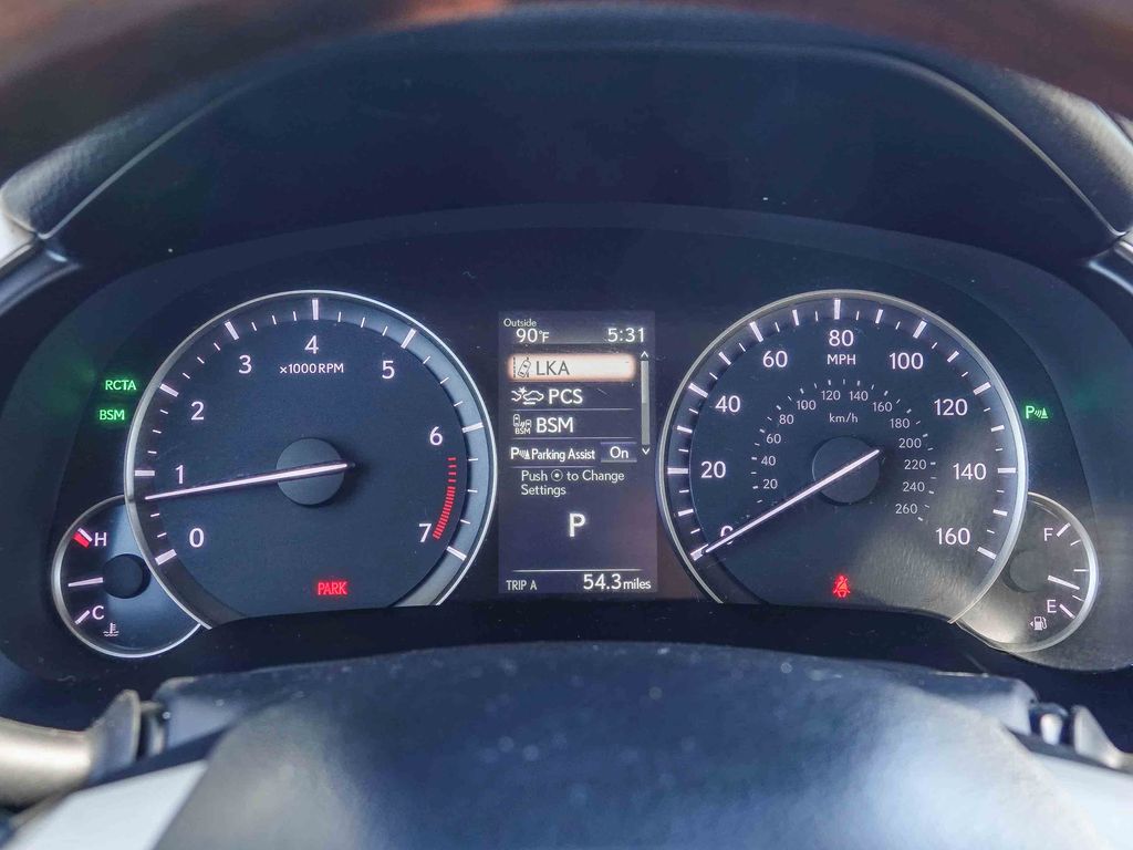 Thumbnail: 2017 Lexus RX - 15