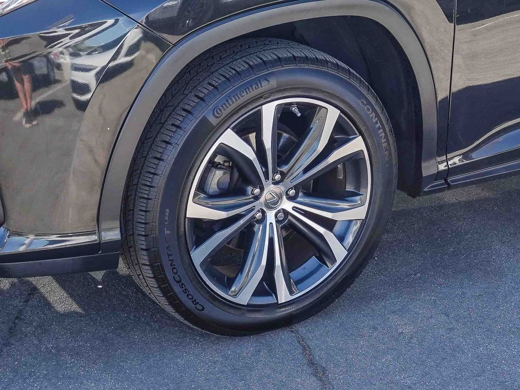 Thumbnail: 2017 Lexus RX - 7