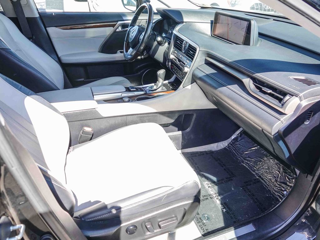 Thumbnail: 2017 Lexus RX - 10