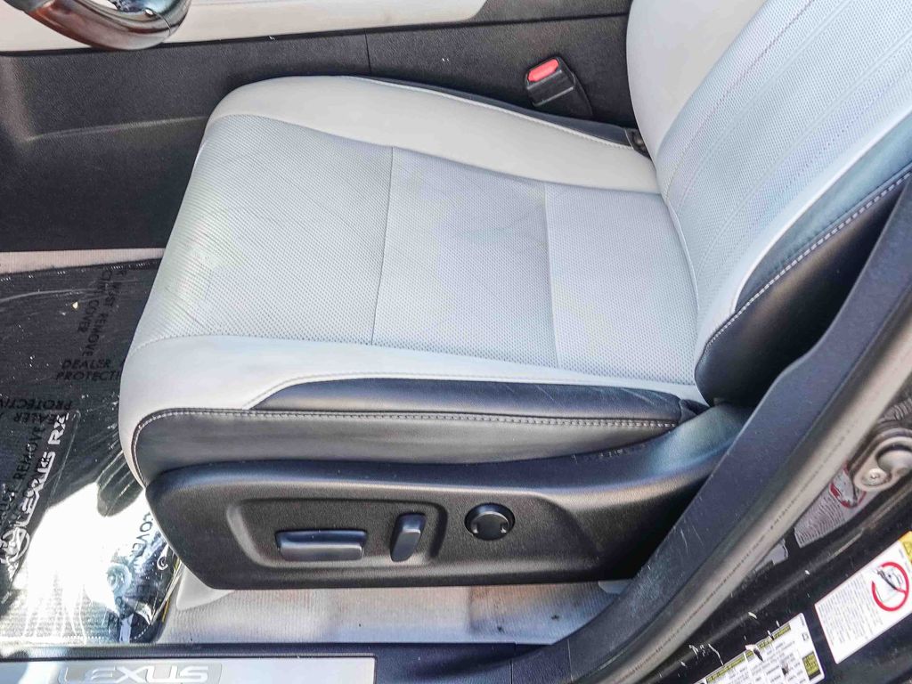 Thumbnail: 2017 Lexus RX - 24