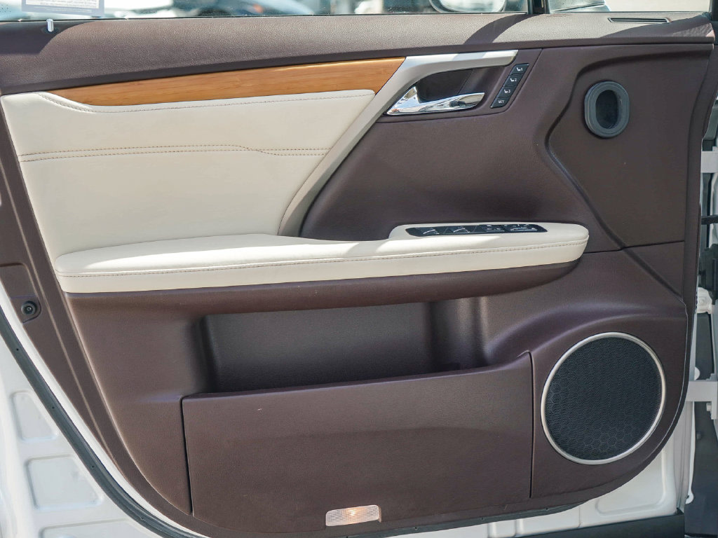 Thumbnail: 2017 Lexus RX - 24