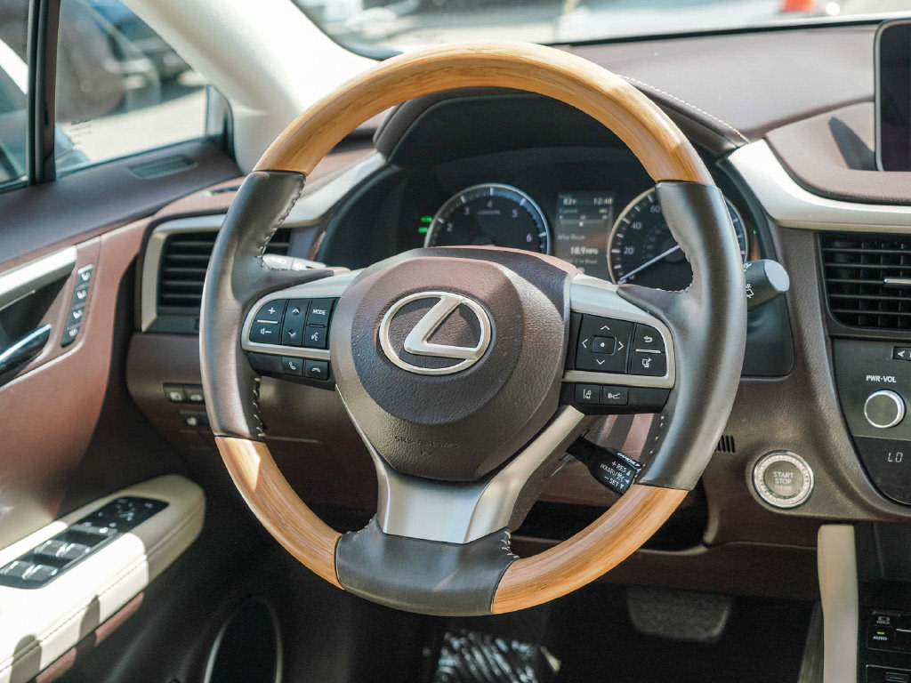 Thumbnail: 2017 Lexus RX - 8