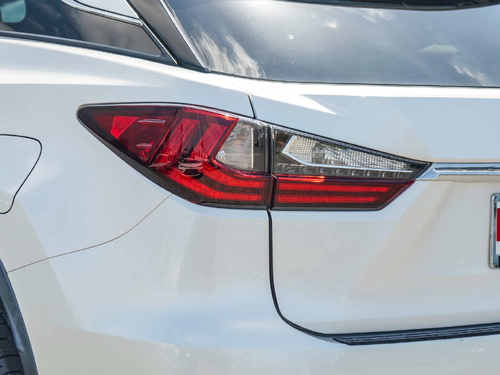 Thumbnail: 2017 Lexus RX - 20