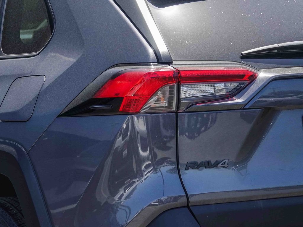 Thumbnail: 2023 Toyota RAV4 - 19