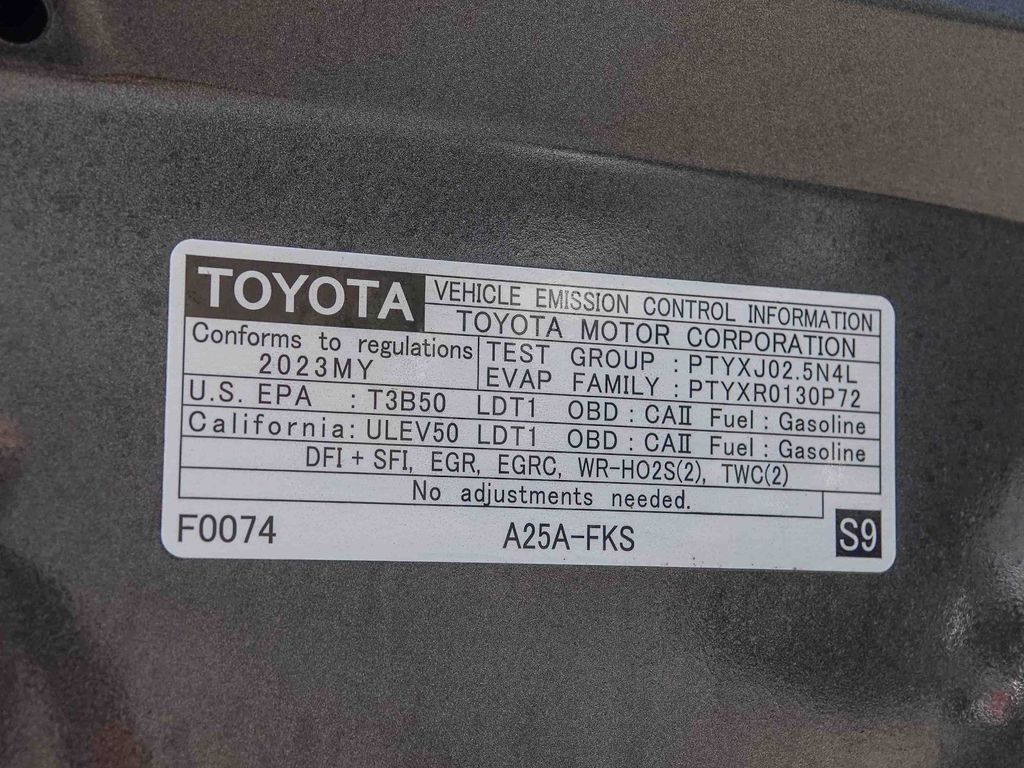 Thumbnail: 2023 Toyota RAV4 - 16