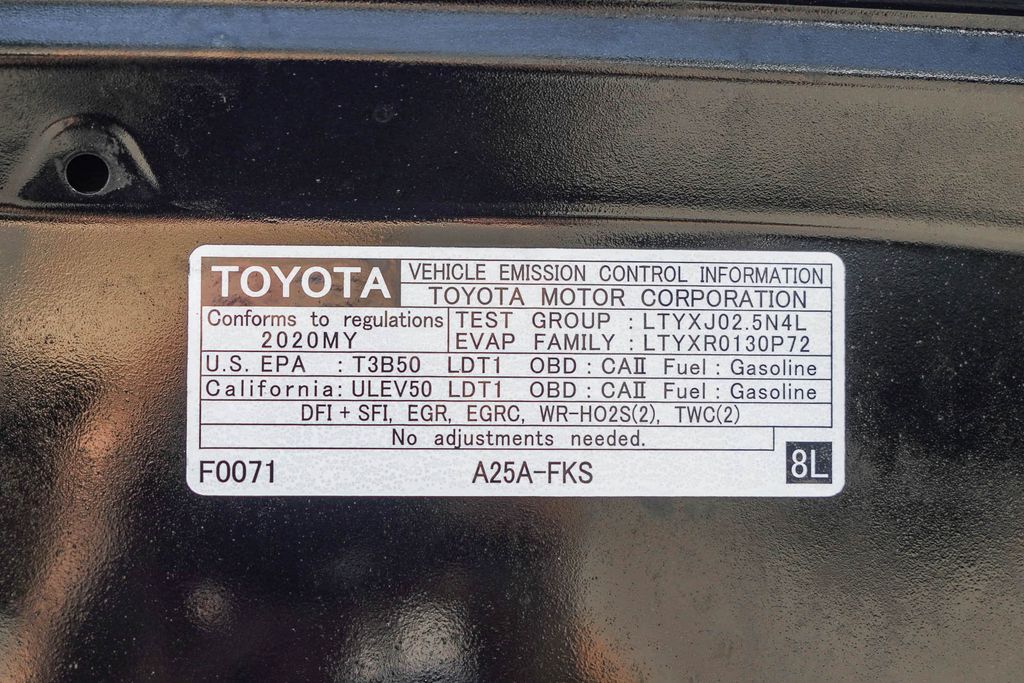 Thumbnail: 2020 Toyota RAV4 - 15