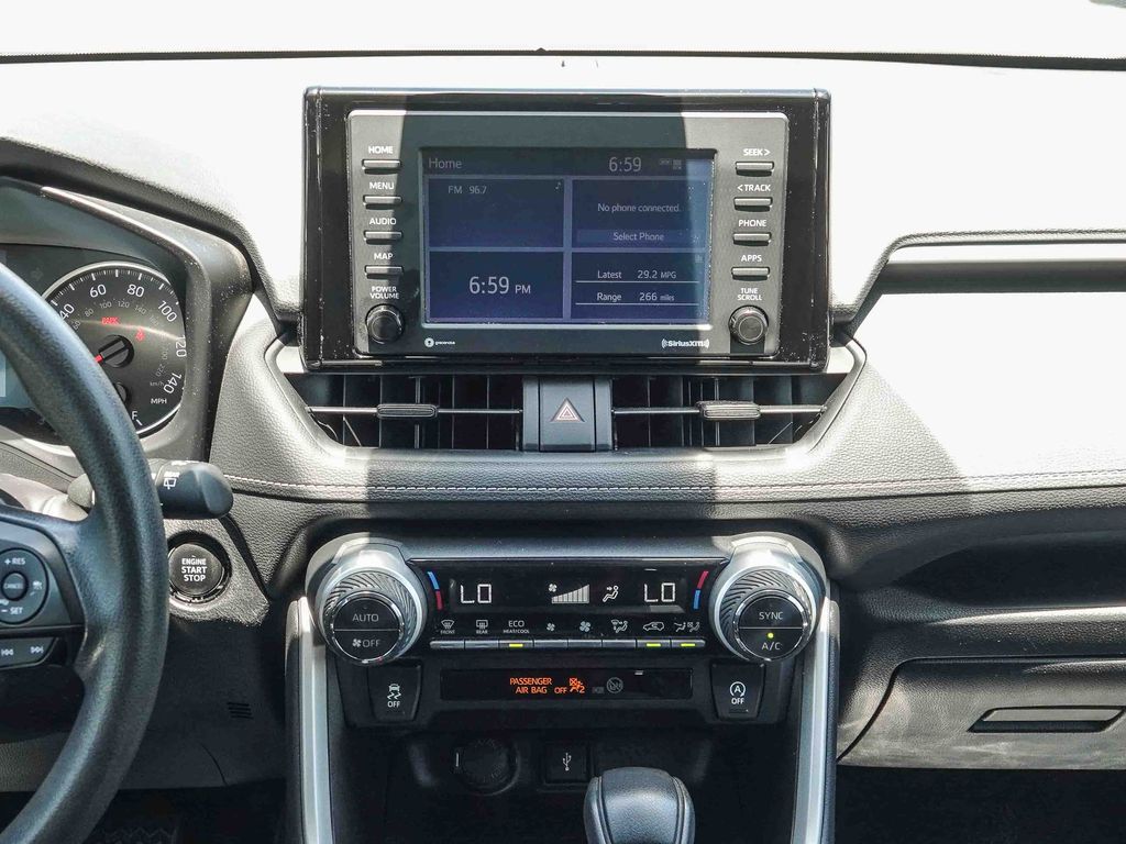 Thumbnail: 2021 Toyota RAV4 - 12