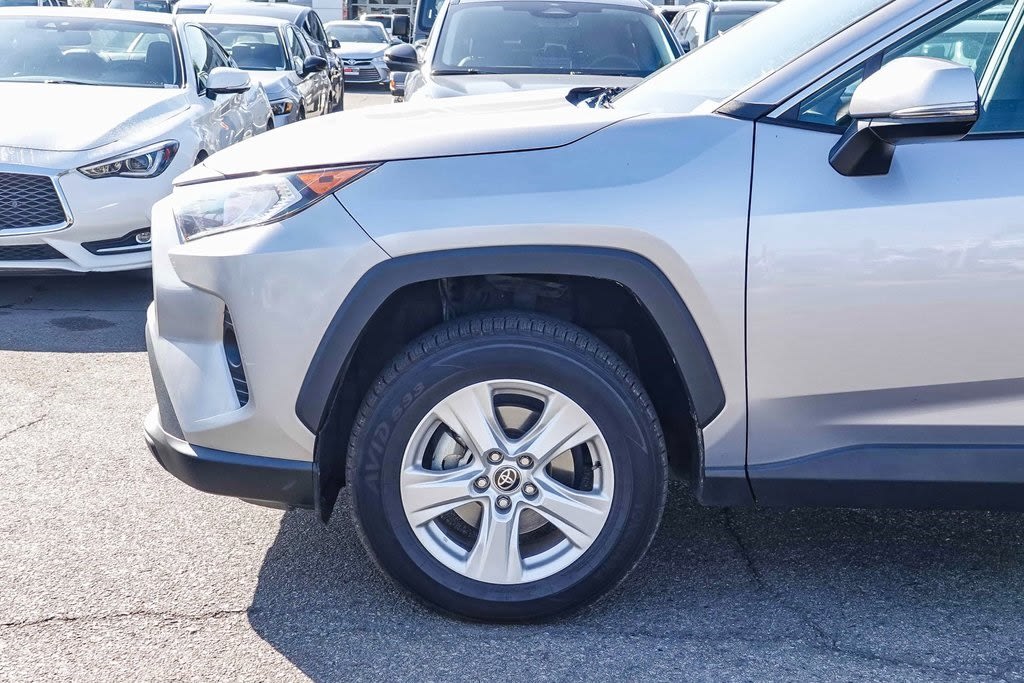 2021 Toyota RAV4 XLE 6