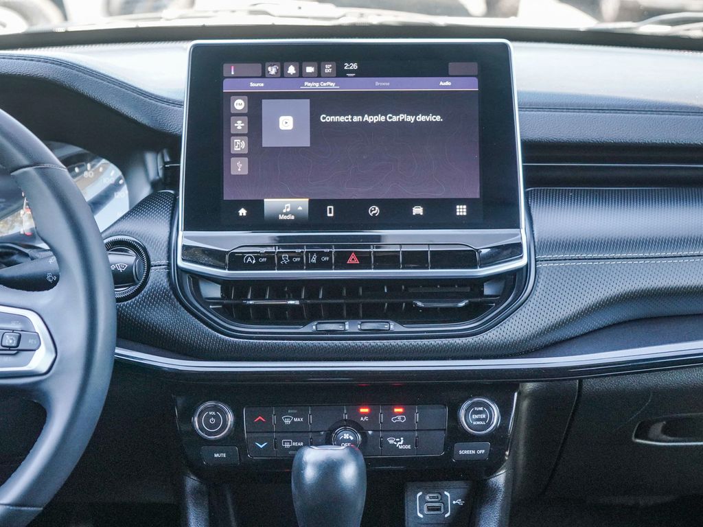 Thumbnail: 2023 Jeep Compass - 12