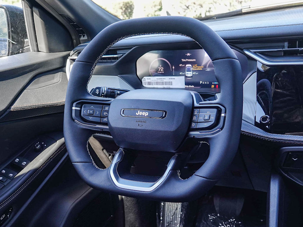 Thumbnail: 2026 Jeep Cherokee - 8
