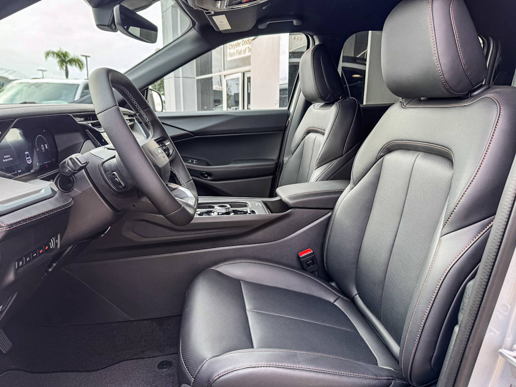 Thumbnail: 2026 Jeep Cherokee - 10