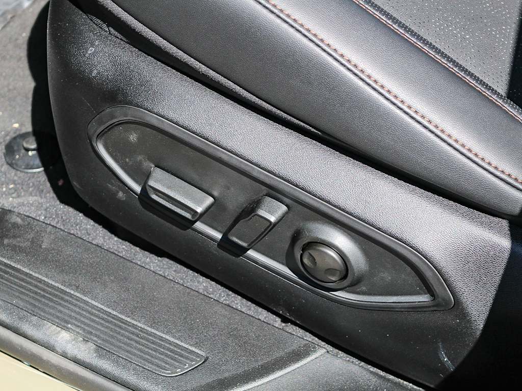 Thumbnail: 2026 Jeep Cherokee - 26