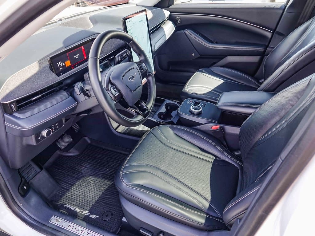 Thumbnail: 2021 Ford Mustang Mach-E - 10