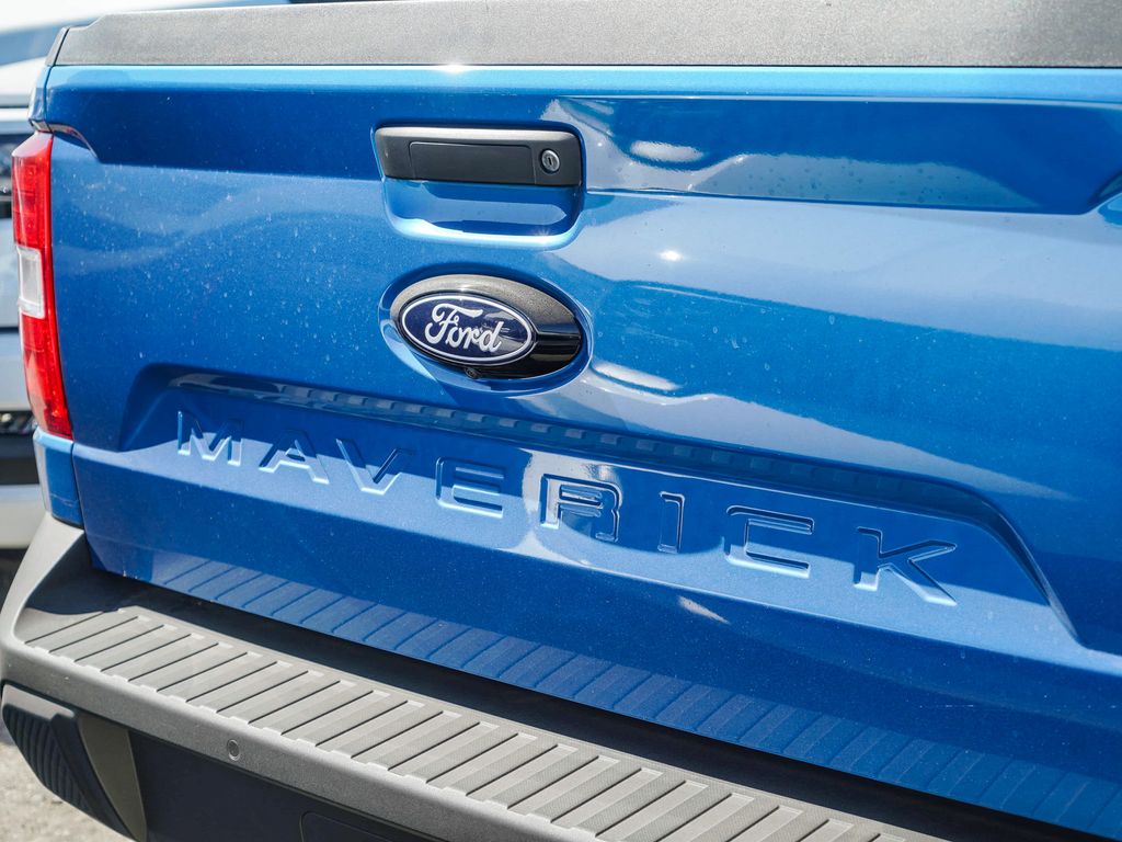 Thumbnail: 2025 Ford Maverick - 15