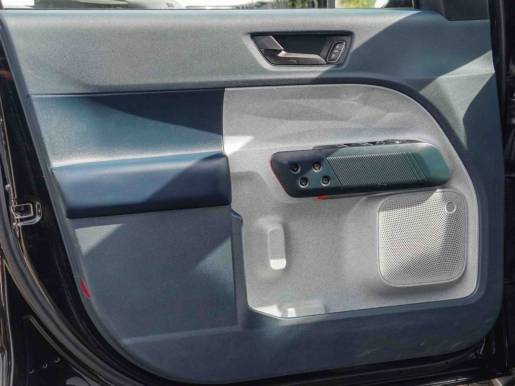 Thumbnail: 2023 Ford Maverick - 23