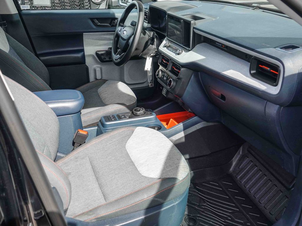 Thumbnail: 2023 Ford Maverick - 9