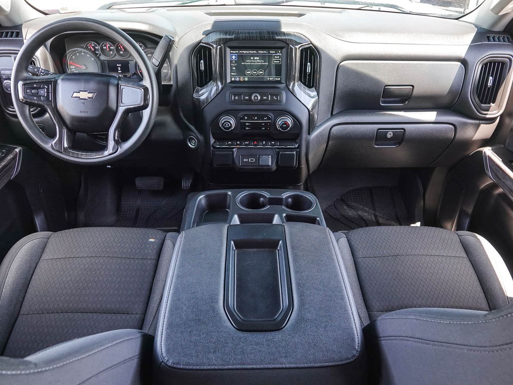 Thumbnail: 2022 Chevrolet Silverado 1500 - 2